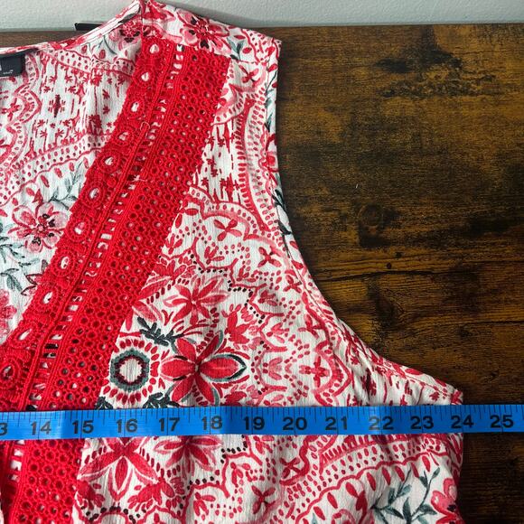 NWT Torrid Crinkle Gauze Crochet Inset Lace Up Sleeveless Top 3X Boho Cottage - Picture 10 of 12